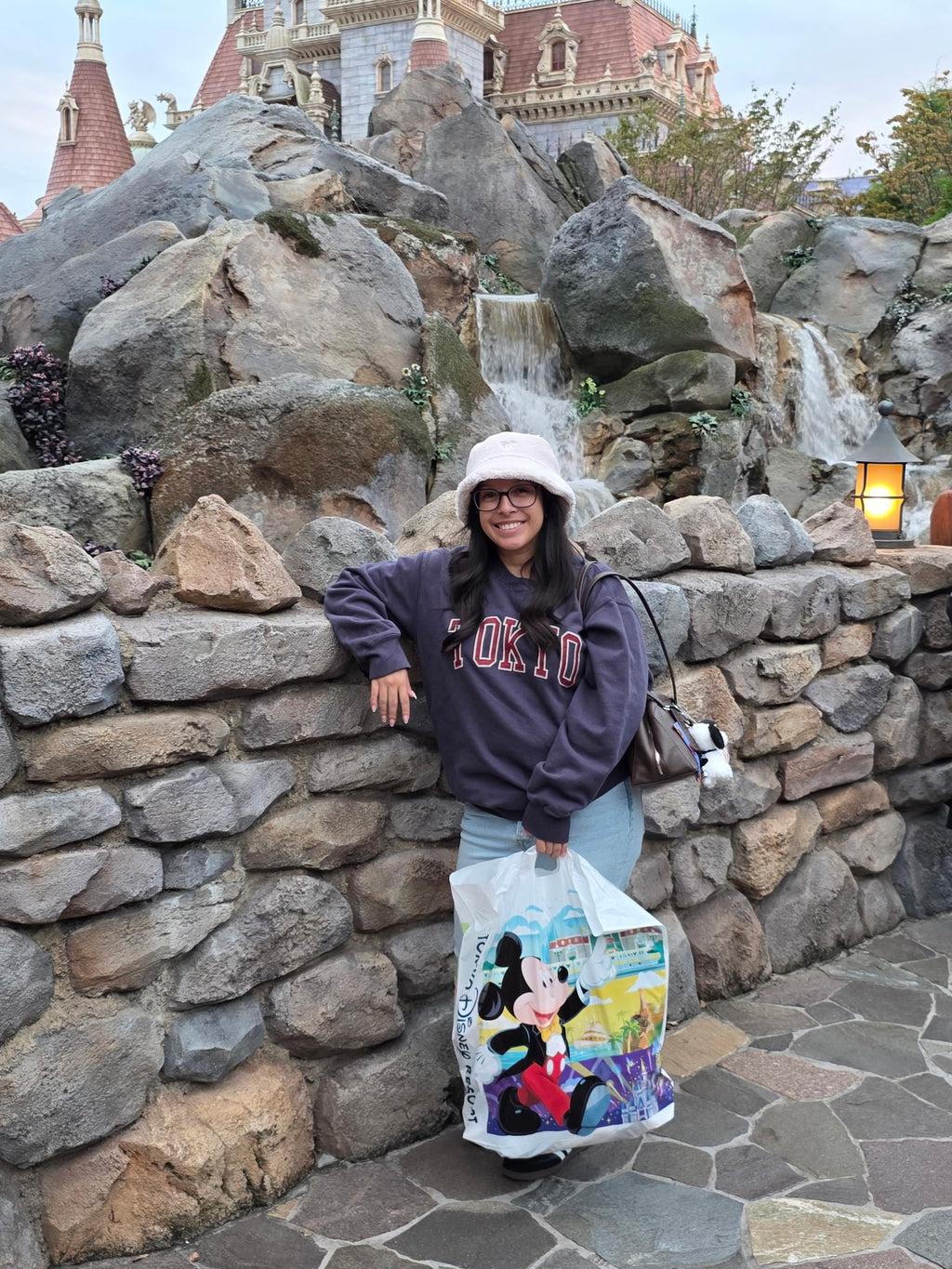 TDR Winter Exclusive Mickey Mouse Sherpa Bucket Hat